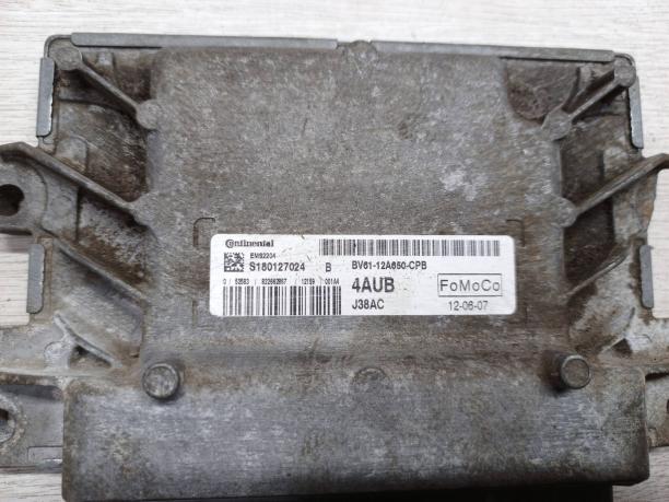 Блок управления двигателем Ford Focus 3 BV6112A650CPB