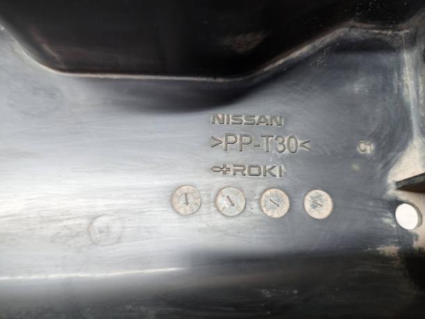 Воздуховод радиатора Nissan X-Trail T32 21579-4BB0A
