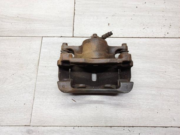 Суппорт передний правый Nissan X-Trail T32 41001-4BA0A