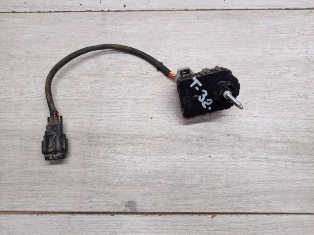 Моторчик корректора фар Nissan X-Trail T32 260104CA0C
