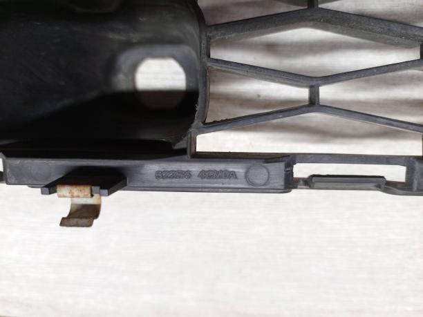 Решетка бампера Nissan X-Trail T32 62254-4CM0A
