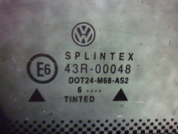 Стекло кузовное правое Volkswagen Passat B5 3B5845298J