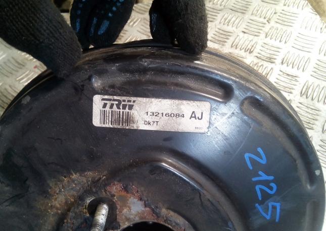 Усилитель тормозов вакуумный Opel Zafira B 13216084AJ