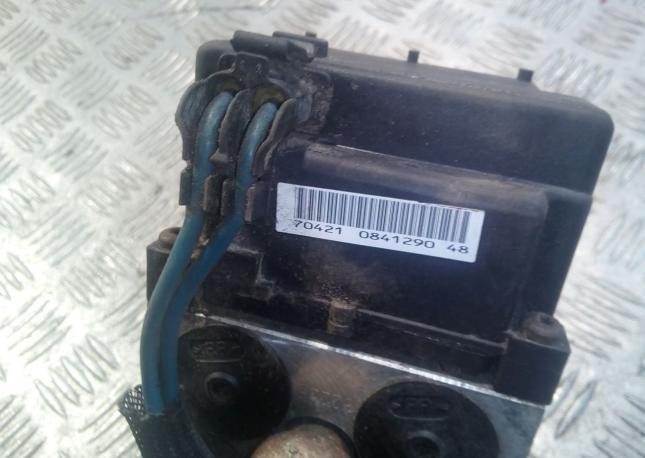 Блок ABS (насос) Nissan Almera N16 476605M303