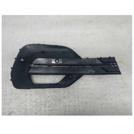 Transporter T6-1 Решетка бампера под парктр и PA 7LA807489C9B9