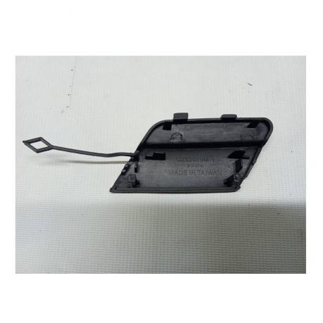 Mercedes W212 Заглушка крюка задн бампера E63AMG A2128850926