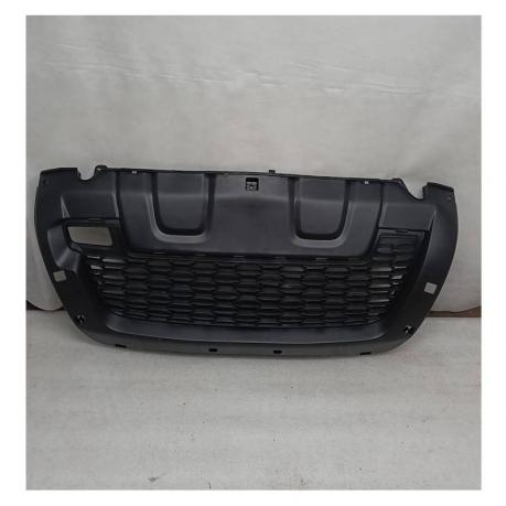 Duster I Решетка бампера под молдинг 622542036R