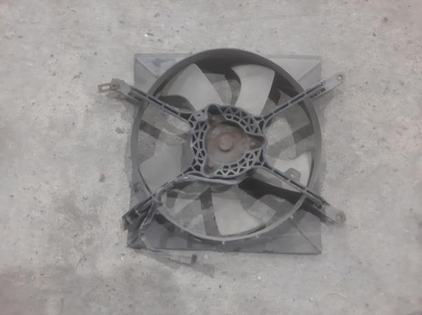 Вентилятор радиатора Nissan Maxima A32 2148138U00