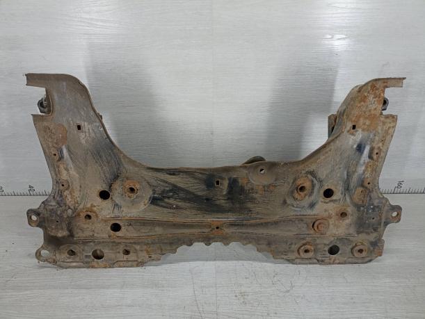 Балка подмоторная (подрамник) Ford Focus 1 1812821