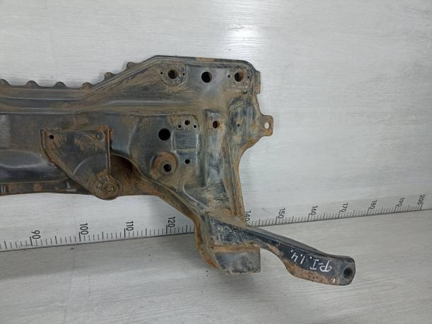 Балка подмоторная (подрамник) Ford Focus 1 1812821