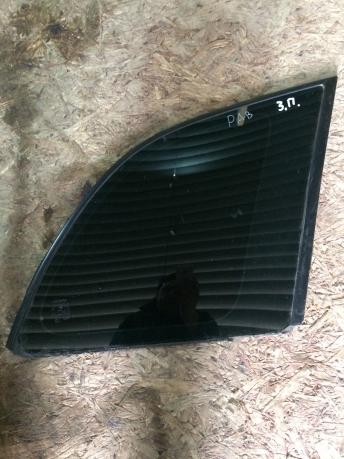 Стекло заднее боковое правое Toyota RAV 4 6271042130