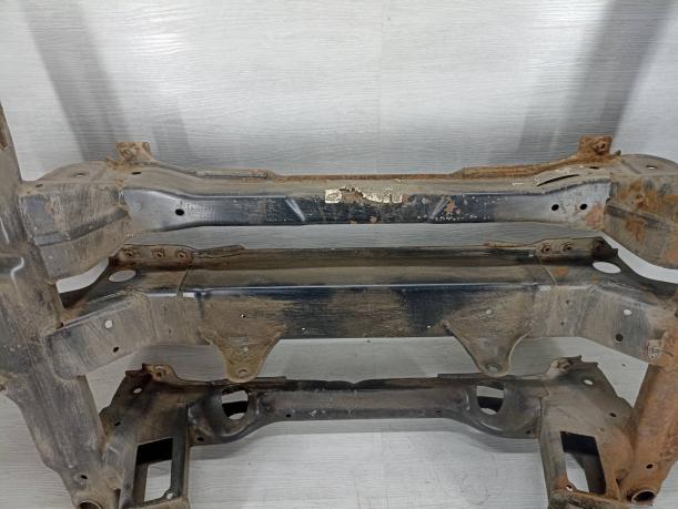 Балка подмоторная (подрамник) Volkswagen Crafter 2E0401031AJ