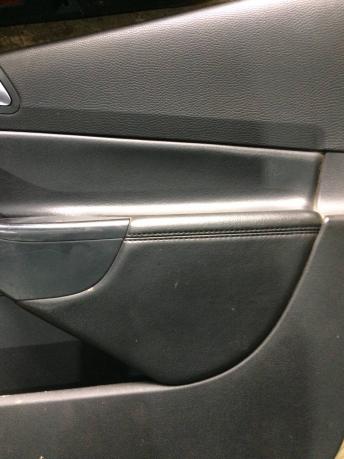 Обшивка двери передней правой Volkswagen Passat B6 3C1867012DSTCH