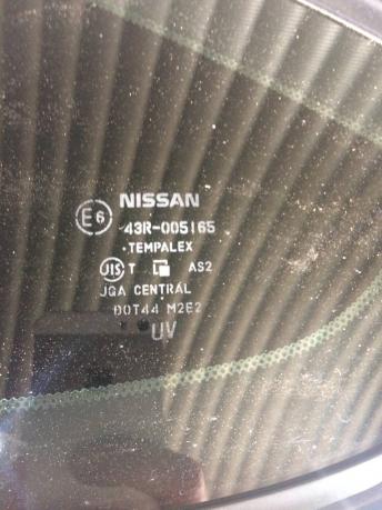 Стекло боковое левое Nissan Almera G15 83301EW000
