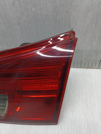 Фонарь задний правый внутренний Subaru Legacy B14 84912AJ250