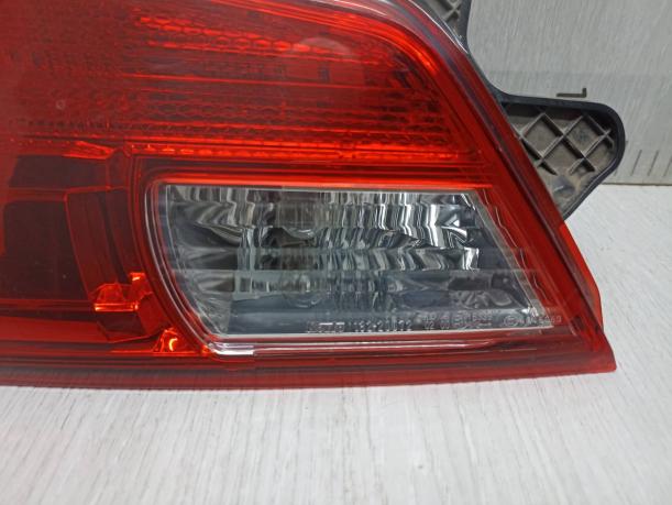 Фонарь задний левый внутренний Subaru Legacy B14 84912AJ240