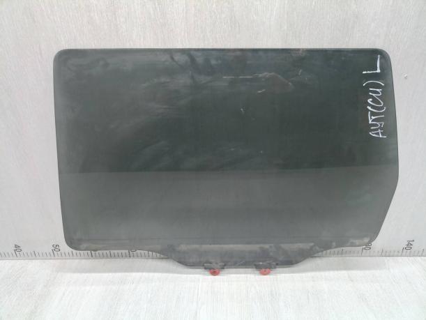 Стекло задней левой двери Mitsubishi Outlander MR487179