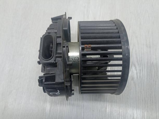 Моторчик печки Renault Megane 2 7701056965