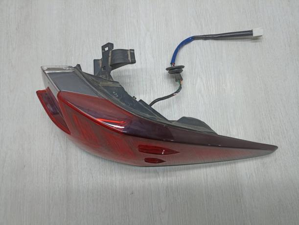 Фонарь задний правый наружный Lexus RX IV 8155148370