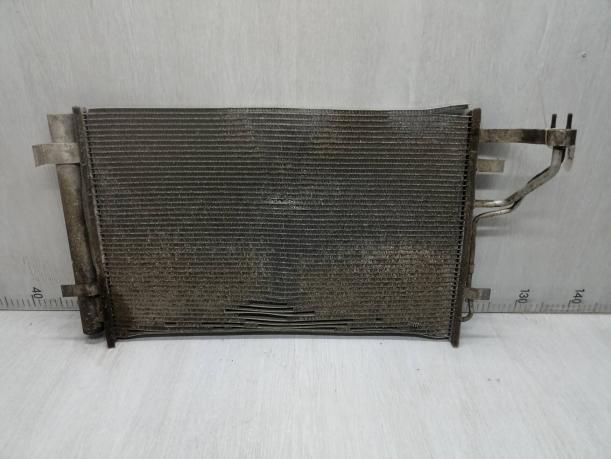 Радиатор кондиционера Kia Ceed 1 976061H000