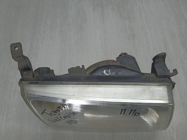 Фара правая Toyota Land Cruiser 100 8101060061