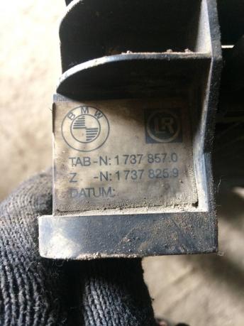 Радиатор кондиционера BMW 7 E38 17378259