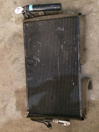 Радиатор кондиционера Mitsubishi Outlander MR958462