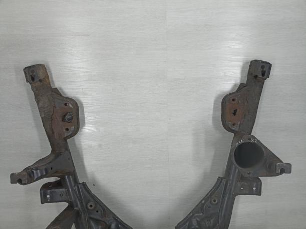 Балка подмоторная (подрамник) BMW X5 E53 31116760277