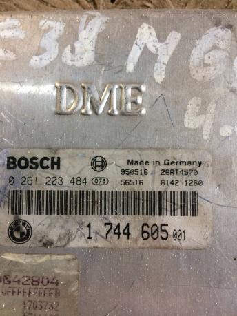 Блок управления двигателем (ЭБУ) BMW 7 E38 0261203484