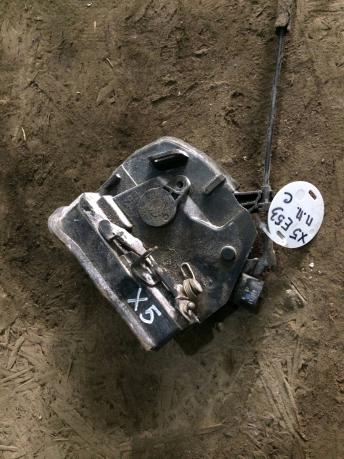 Замок двери передней правой BMW X5 E53 51218402540