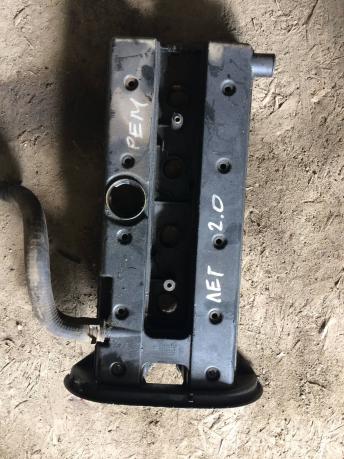 Клапанная крышка Daewoo Leganza 90501943