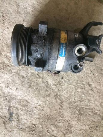 Компрессор кондиционера Daewoo Nubira 96394713