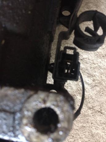 Компрессор кондиционера Subaru Impreza G10 73110FA151