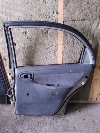 Дверь задняя правая Chevrolet Lanos 96303929