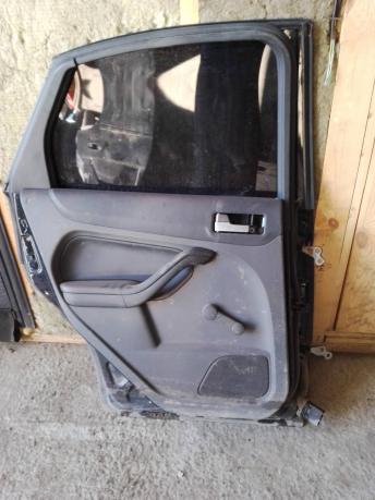 Дверь задняя левая Ford Focus 2 1505763
