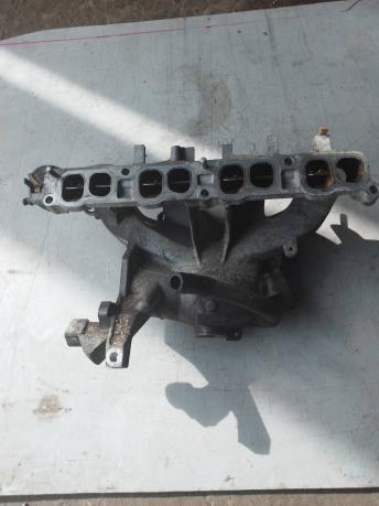 Впускной коллектор Mazda CX 7 L3K913100J