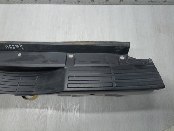 Бампер задний Mitsubishi Pajero 4 6410A186