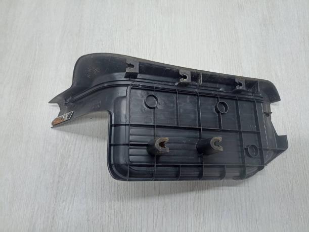 Накладка порога внутренняя Mitsubishi Pajero 4 MR655352