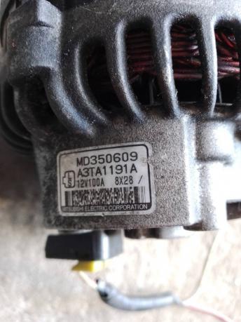 Генератор Mitsubishi Delica MD350609