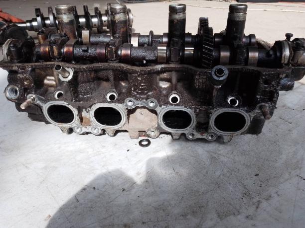 Головка блока Toyota Camry 3SFE 1110179165