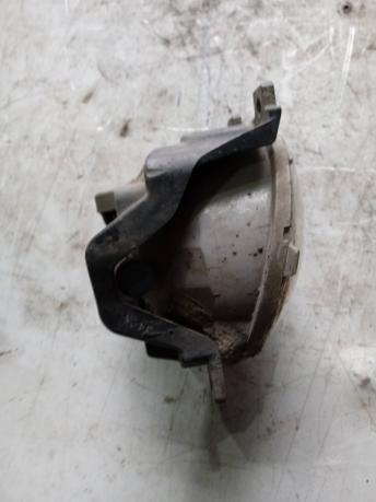 Фара противотуманная правая Toyota Land Cruiser 200 8121060180