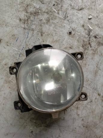 Фара противотуманная правая Toyota Land Cruiser 200 8121060180