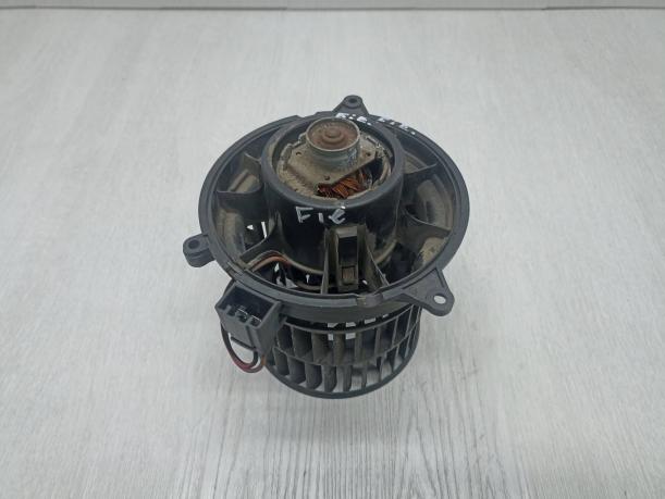 Моторчик печки Ford Fiesta 5 Fusion 1252926