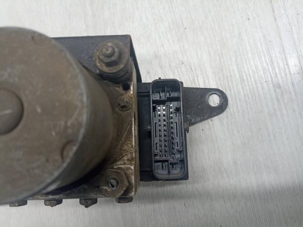 Блок ABS (насос) Geely Emgrand EC7 1064001885