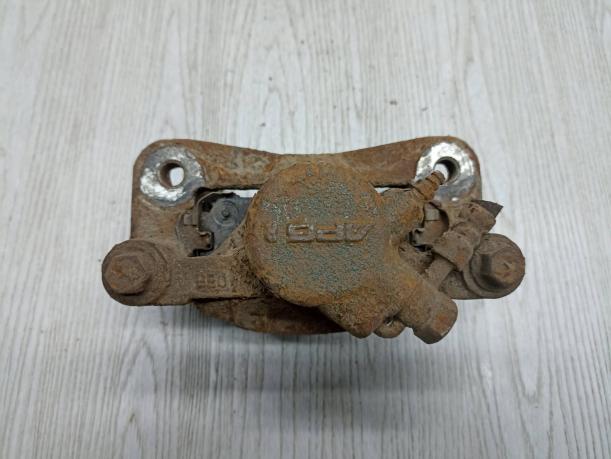 Суппорт задний правый Great-Wall Hover H3 3502200K00
