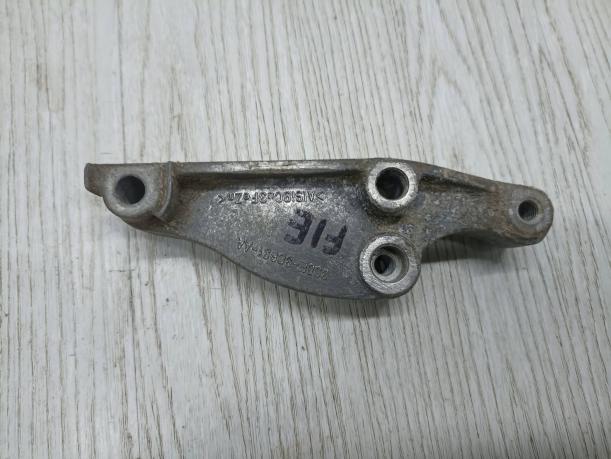 Кронштейн гидроусилителя Ford Fiesta 5 1325604