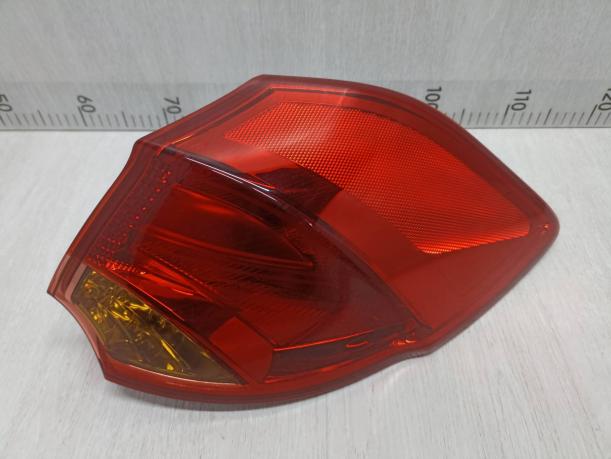 Фонарь задний правый наружный Kia Ceed 2 JD 92402A2000