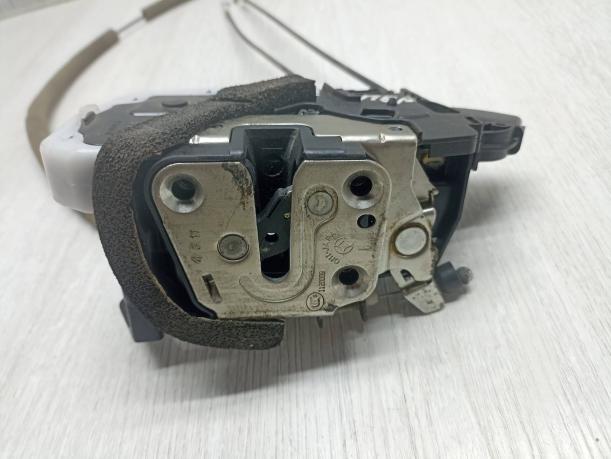 Замок двери передней левой Nissan Almera G15 805014AA0C