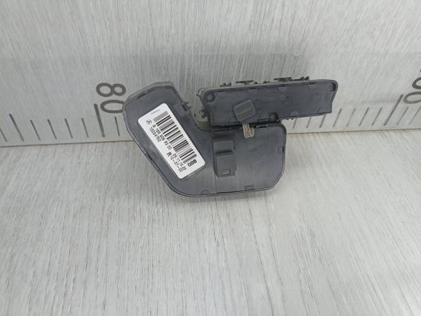 Блок управления сиденьем Mercedes W166 ML GLE A1669058100