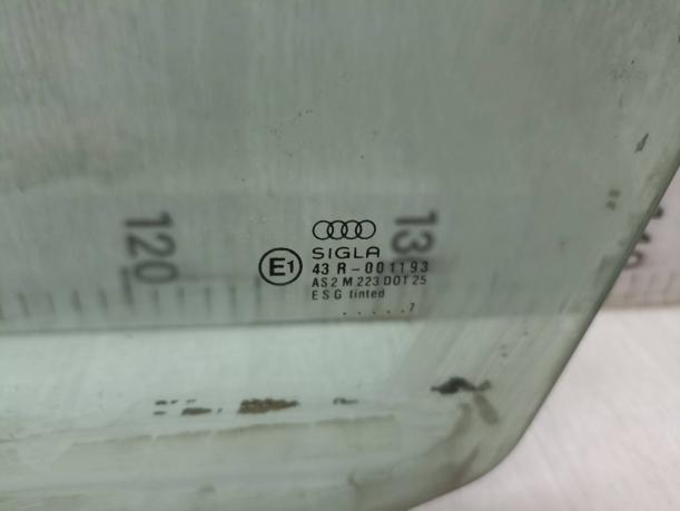 Стекло передней левой двери Audi A4 B5 8D0845201